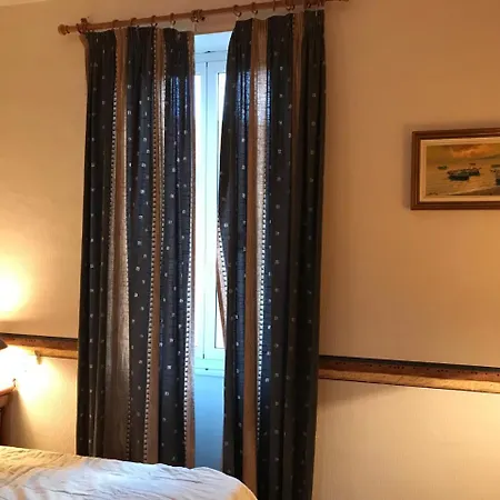 Gaby-chambres 4* Menton