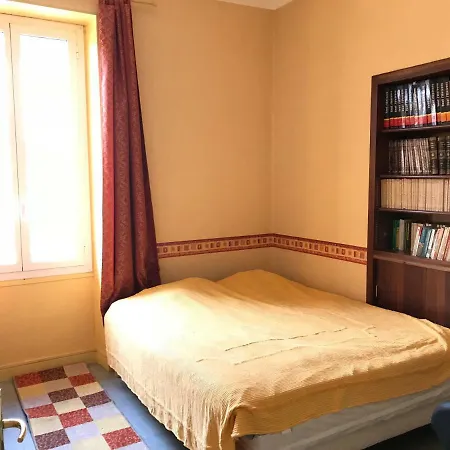 Gaby-chambres 4* Menton