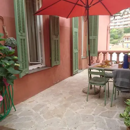 Gaby-chambres 4* Menton