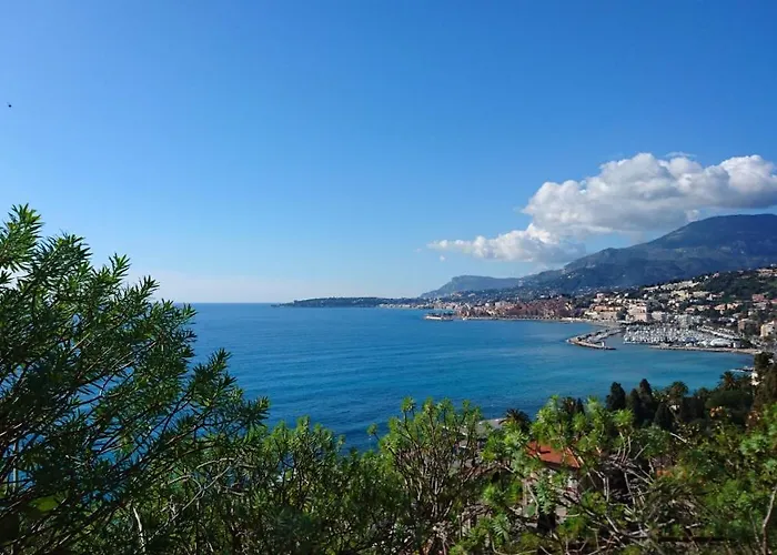 Gaby-chambres فندق مبيت وإفطار مينتون